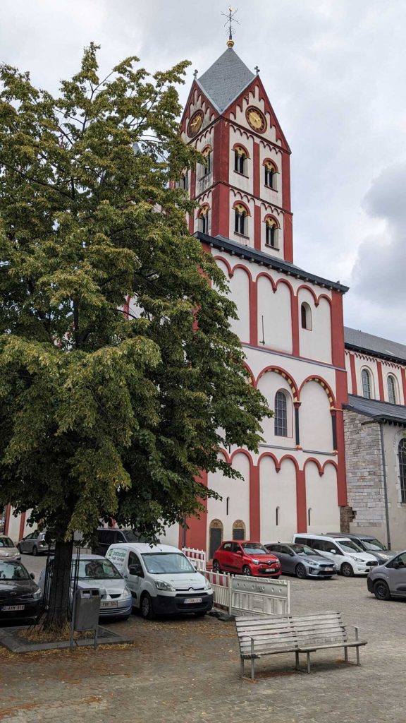 Collégiale Saint-Barthélemy découverte lors de la balade à Liège